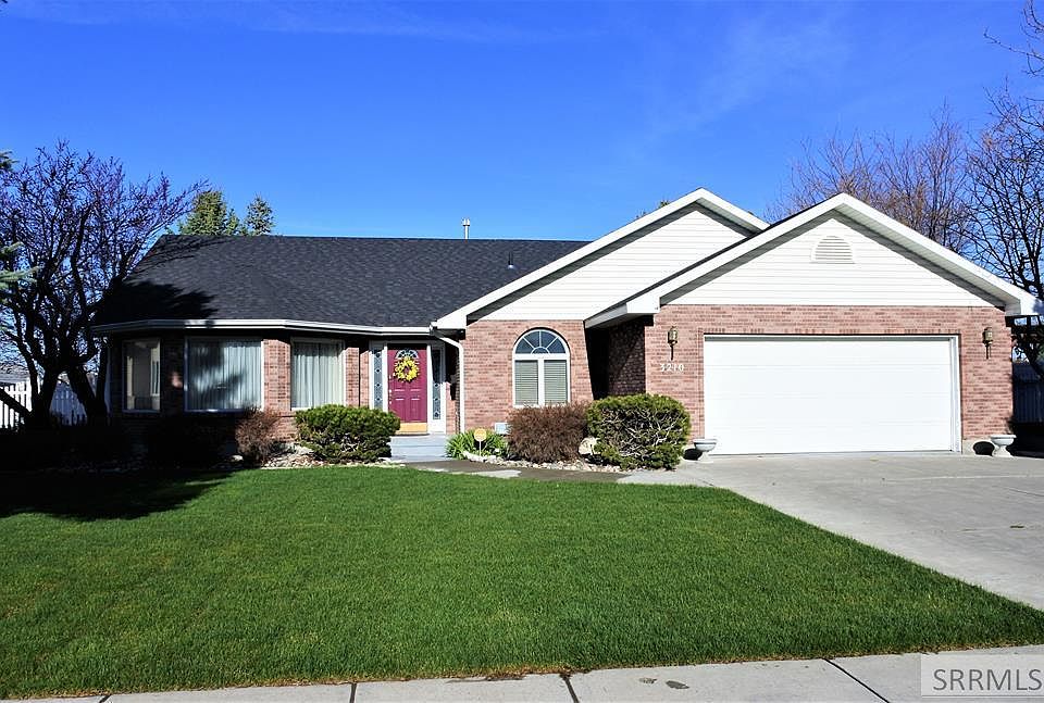 1st image of 3210 Sunnybrook Ln