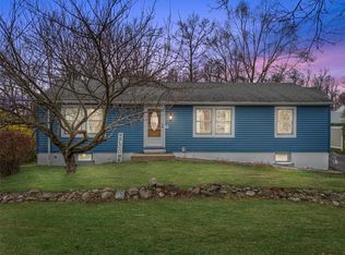 34 Walnut Ln, Middletown, NY 10940