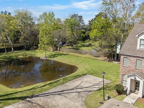 3rd image of 5196 Myrtle Trail Dr