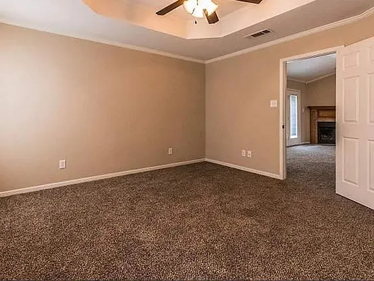 3705 Salt Fork Dr — Photo 12