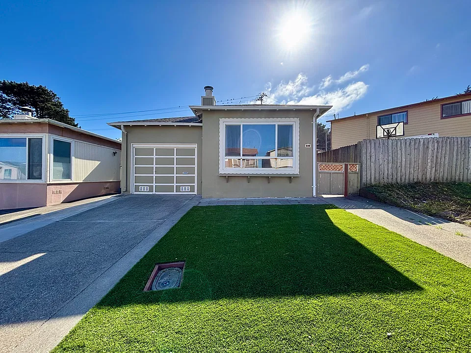 89 Portola Ave