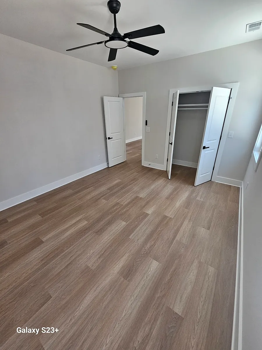 Building Photo - 700 Torwood Dr