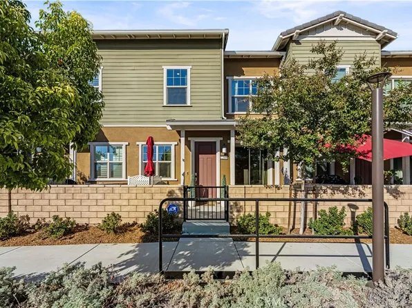 22866 Acoustic Dr, Santa Clarita, CA 91350