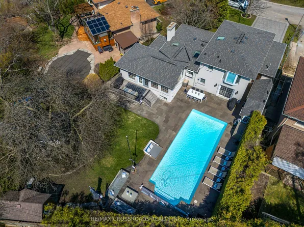 3 Wythenshawe Wood, Toronto, ON M1E 1H1