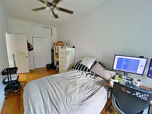 Rented by Douglas Elliman | media 27