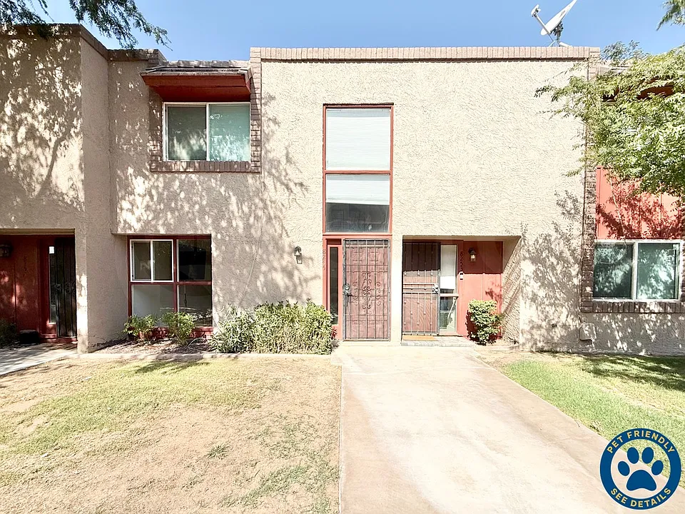 8255 E Thomas Rd