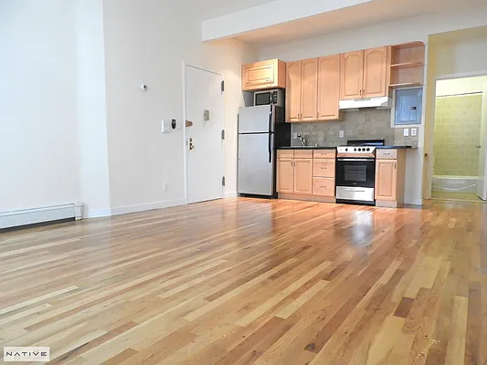 Rented by Native Real Estate LLC | media 17