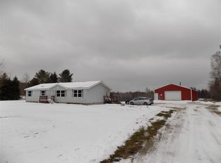 4999 W River Rd, Manistique, MI 49854