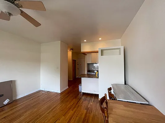 Rented by Limestone Realty Bklyn, LLC | media 12