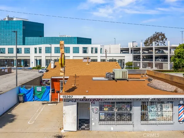 15207 S Vermont Ave, Gardena, CA 90247
