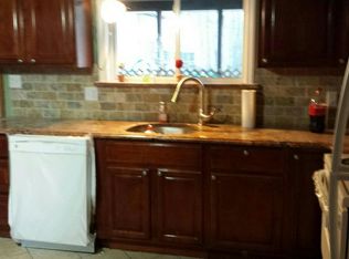 1152 Woodland Dr, East Stroudsburg, PA