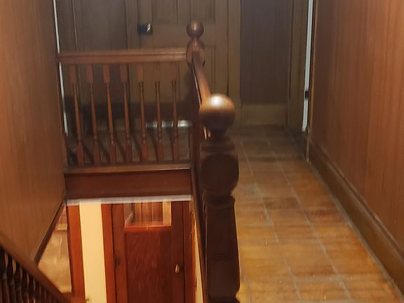 Hall to East & West Bedrooms