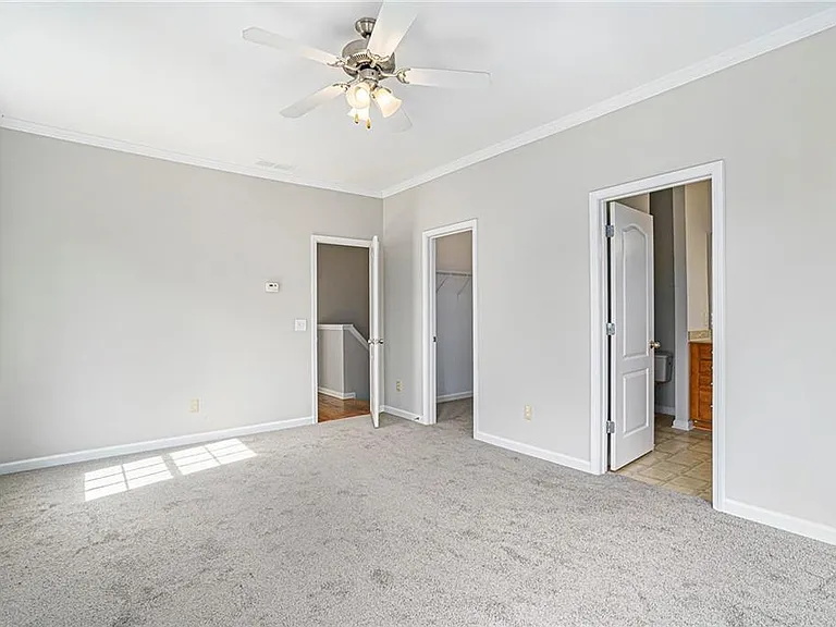 1439 Bluff Valley Cir — Photo 15