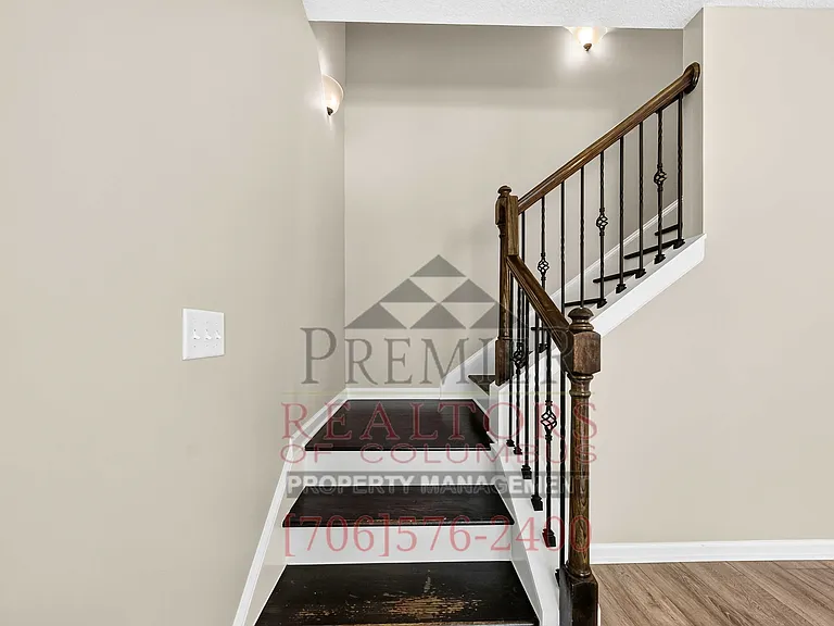 7329 Sorrel Ct — Photo 17