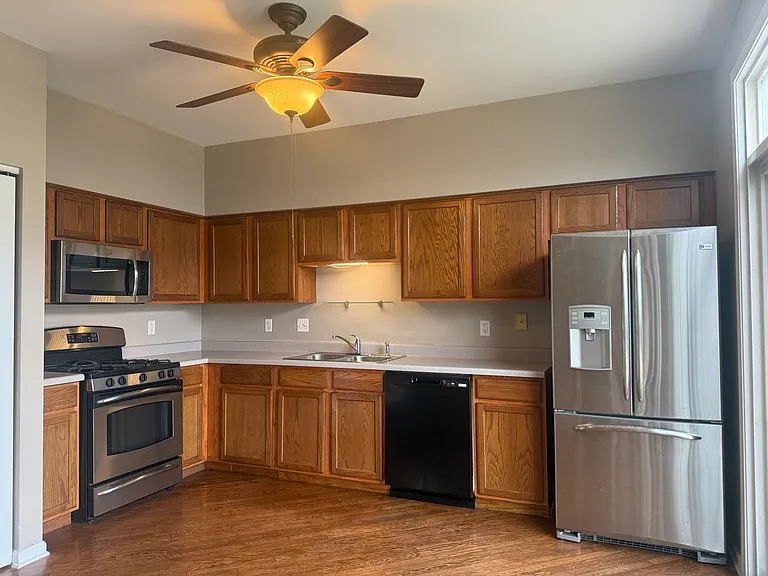 21529 Franklin Cir — Photo 8