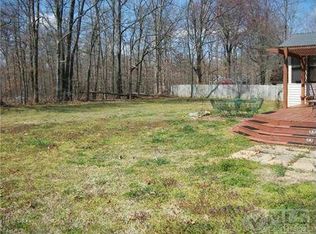 35 Hattie Dr, Fayetteville, TN 37334