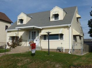 715 Oneill St, Dubuque, IA 52001