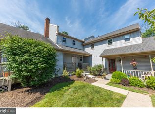 113 Bonnie Lark Ct, Chalfont, PA 18914