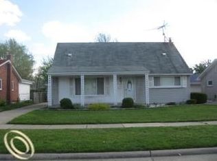 20645 Brooklawn Dr, Dearborn Heights, MI 48127