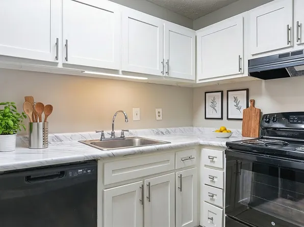 Timberland Apartments