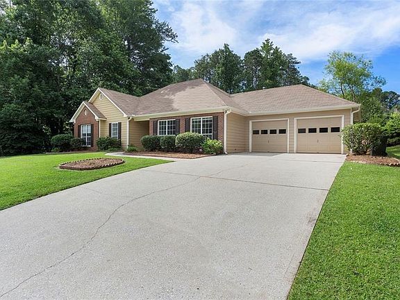 3rd image of 6375 Seymour Pl NW