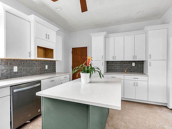 4th image of 1 Kenmore Lane