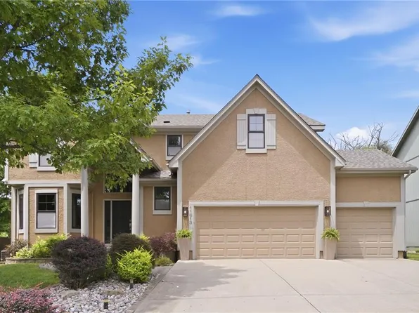 11813 W 138th St, Overland Park, KS 66221