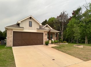569 Torrey Pines Cir, Heath, TX 75032