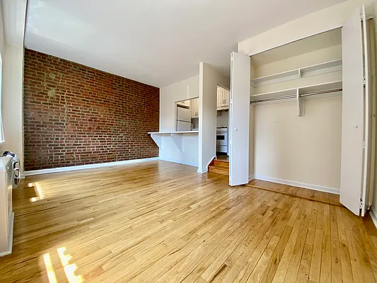 Rented by Corcoran | media 4