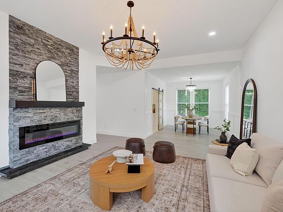 4th image of 155 Cane Creek Way