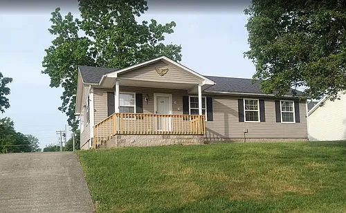 129 Andover Dr Photo 1