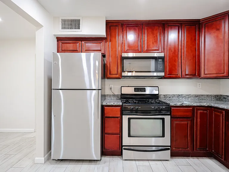 1053 E Weldon Ave — Photo 30