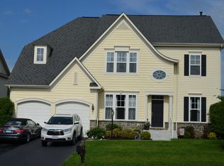 12404 Rochester Park Ct, Bristow, VA 20136