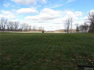 4527 Lovejoy Rd, Byron, MI 48418