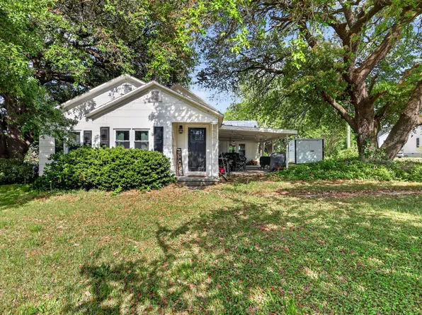 113 Clayton Rd, Angier, NC 27501