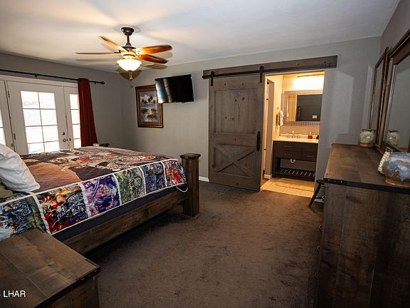 4th image of 1750 Cabana Dr