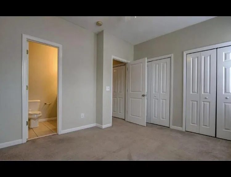 5625 Moss Vine Pl #2 — Photo 3