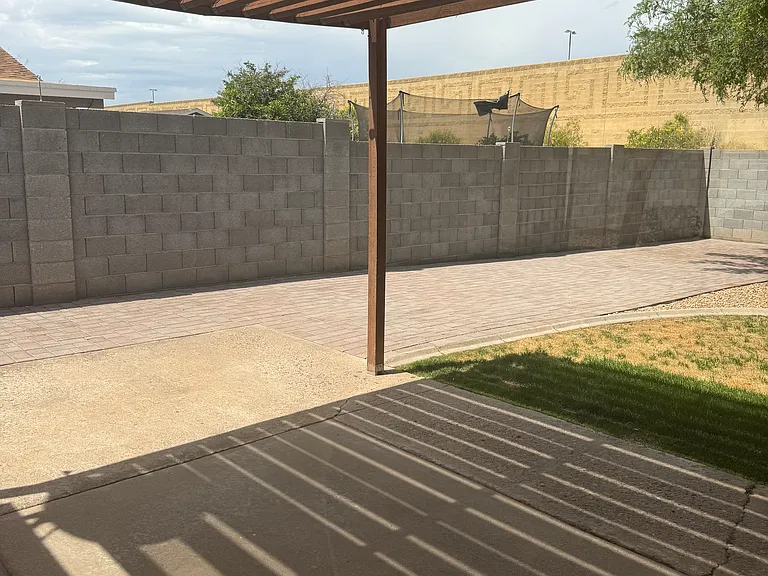 E Isabella Ave — Photo 14