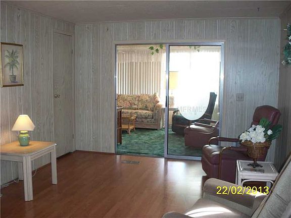 5th image of 82301 1st Ave N #301