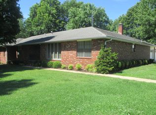 3352 Roma Dr, Springdale, AR 72762