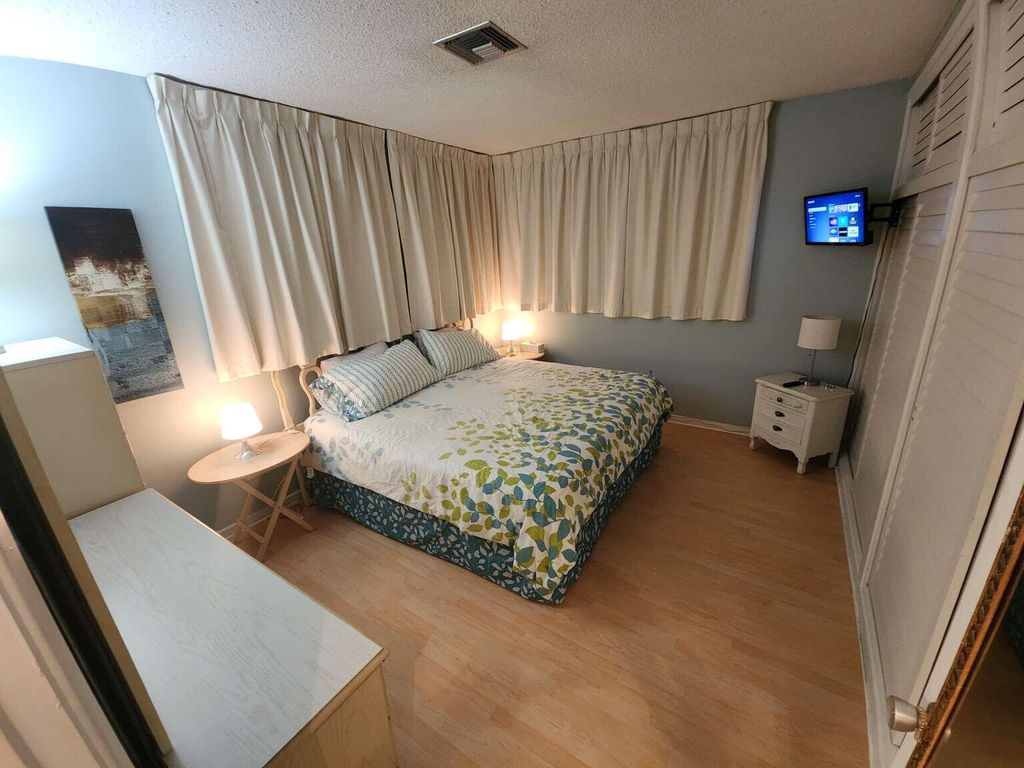 3232 CANAL Drive #20, photo 5