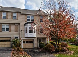 322 Winners Cir, Canonsburg, PA