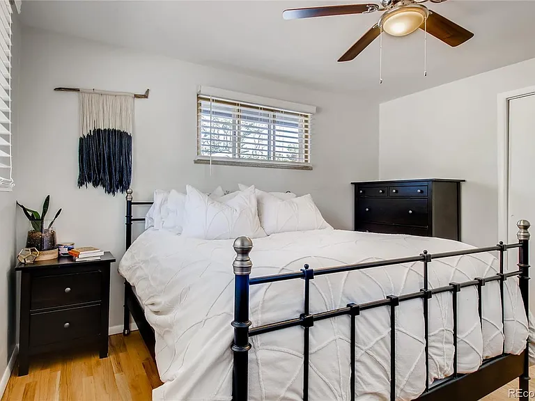 2436 Saulsbury St — Photo 2