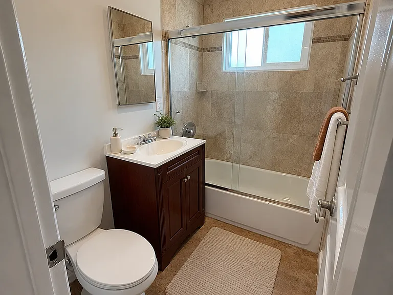 4110 Inglewood Blvd #9 — Photo 8