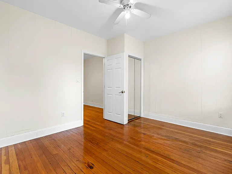 294 Clerk St #1 — Photo 14