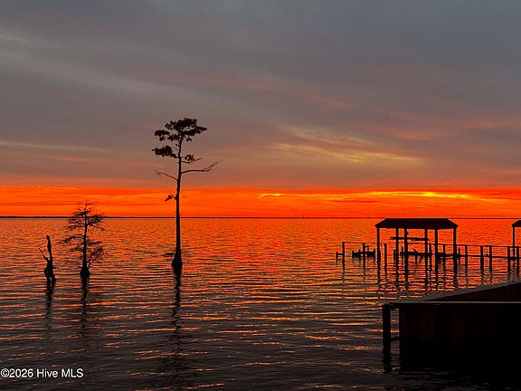 4th image of 228 Mulberry Hill Lane