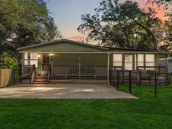 2825 NE 146th Ter, Silver Springs, FL 34488