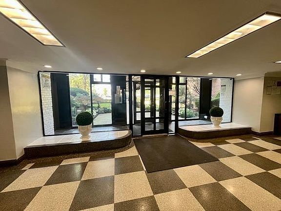 3rd image of 1119 Ocean Pkwy APT 1N