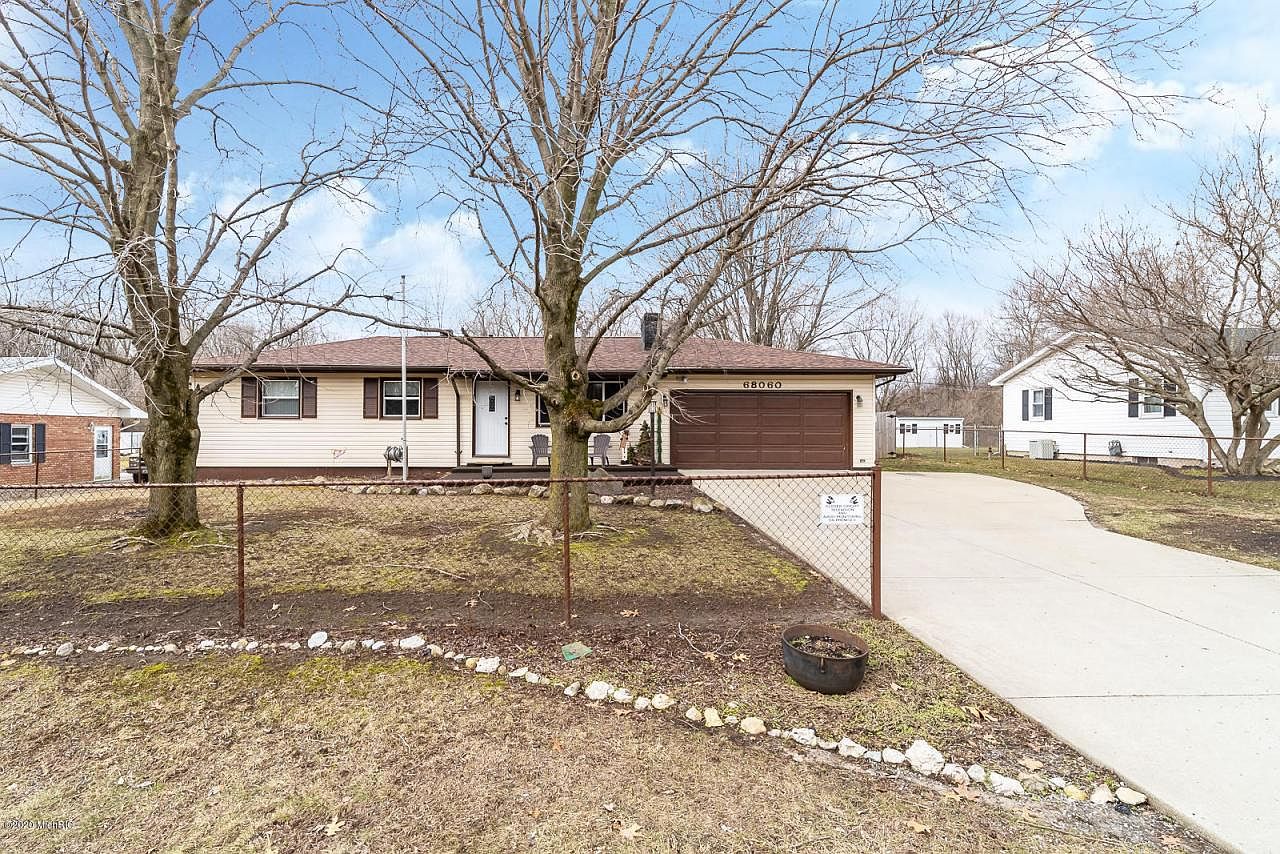 68060 Eagle Lake Rd, Edwardsburg, MI 49112 Zillow