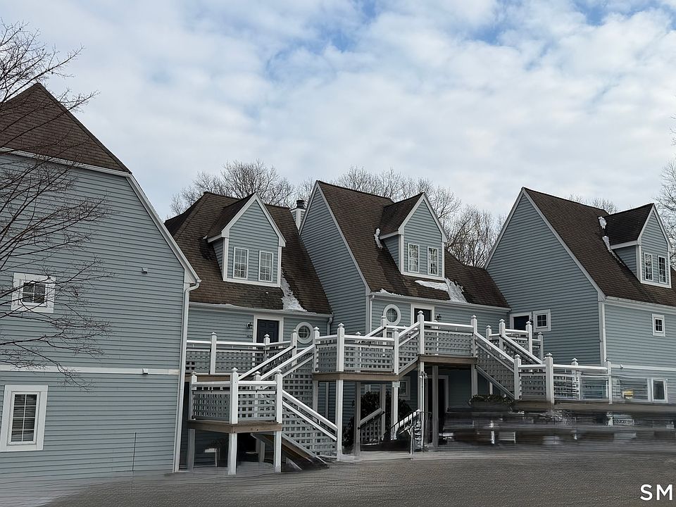 1st image of 1623 Old Pond Lane #1623